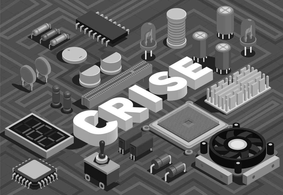 Ilustração isométrica em preto e branco de componentes eletrônicos, como chips, capacitores e um cooler, com a palavra CRISE em letras grandes no centro