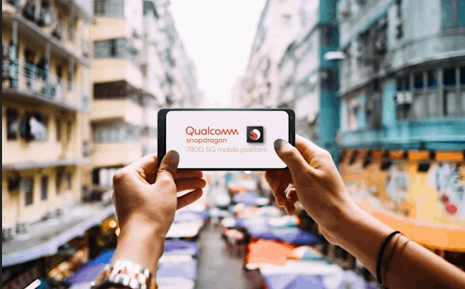 Qualcomm lança novo processador Snapdragon 780G para celulares medianos