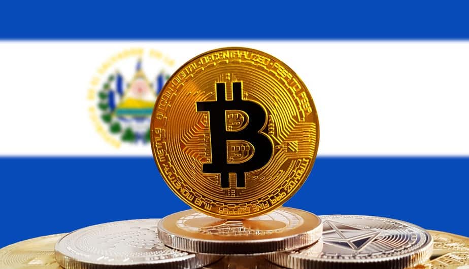 El Salvador se torna o primeiro país a aprovar Bitcoin como moeda corrente