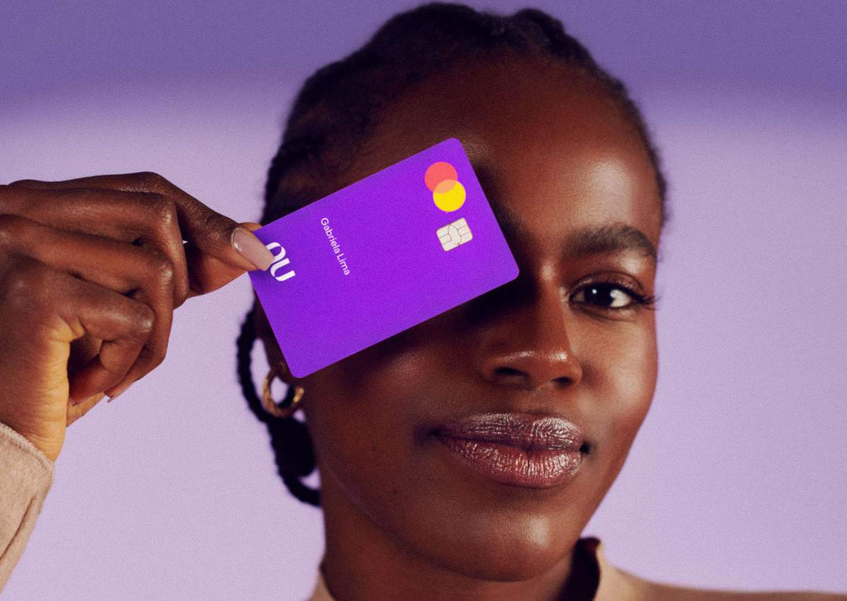 Nubank agora permite parcelar compras no débito