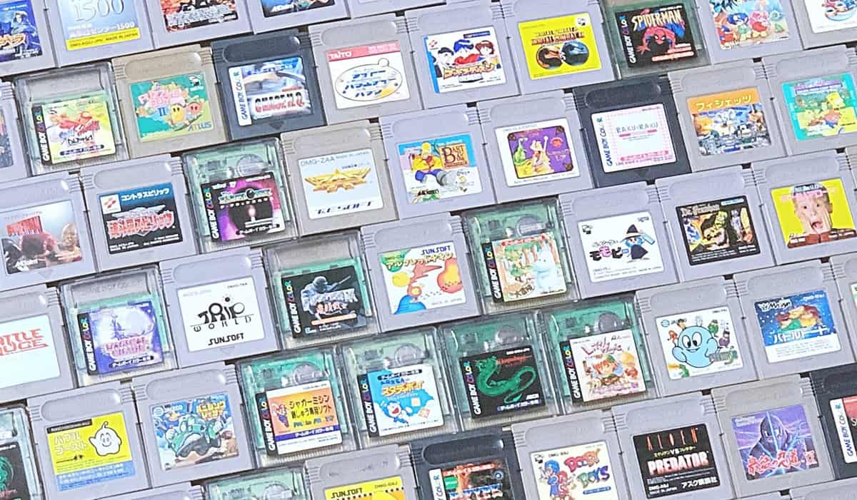 Este colecionador do Japão tem todos os jogos do Game Boy (1244 games)