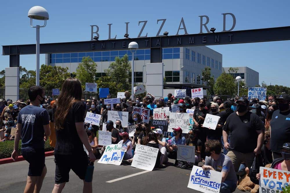 Activision Blizzard perde executivos importantes enquanto vive um período conturbado