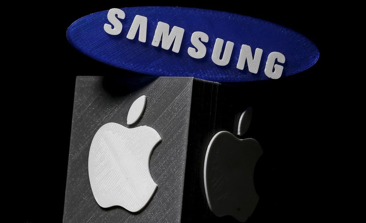 Procon-SP notifica Apple e Samsung por ausência de carregador em novos celulares