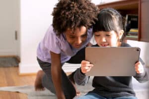 Siemens lança cartilha de Segurança Virtual para crianças