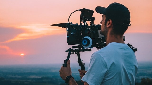 Câmeras importadas agora terão isenção total de imposto 2 riccardo sanmartini FfBFrtfpUnM unsplash