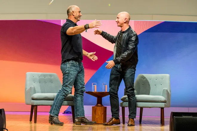 Irmão de Jeff Bezos compra plataforma fitness criada pelo "Thor" 1 Irmão Jeff Bezos Thor