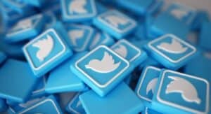 Mais de 3.200 aplicativos vazam chaves de API do Twitter, permitindo invasão de contas