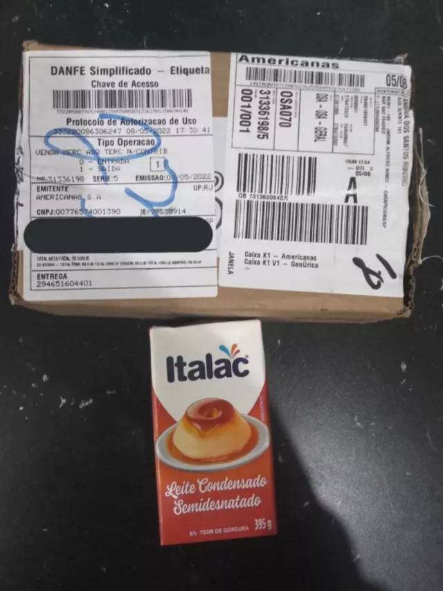 Jovem compra celular na internet e recebe caixa de leite condensado