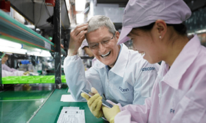 Lockdown na China deve atrasar o lançamento do iPhone 14 3 tim cook foxcon