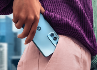 Motorola Edge 30 fino