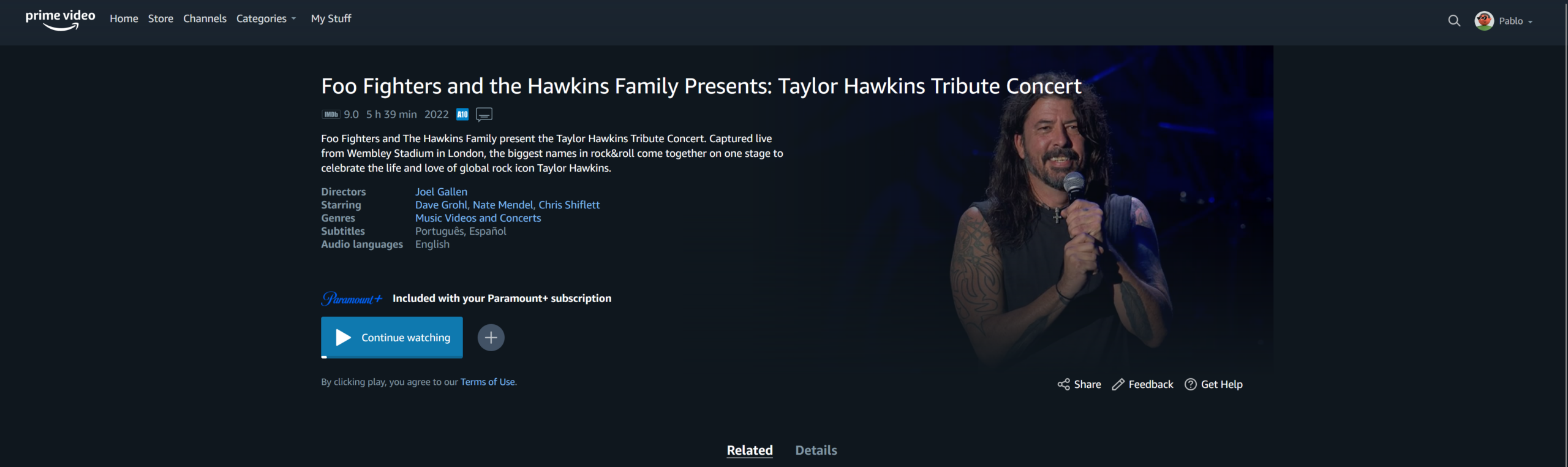 Captura de tela do Prime Video com a página do show Foo Fighters and the Hawkins Family Presents: Taylor Hawkins Tribute Concert, com o vocalista ao lado Nota:…