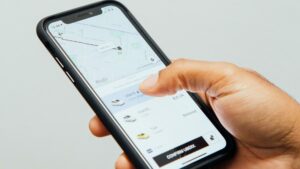 Uber Rewards é encerrado no Brasil. Confira como fica o uso do VIP no app.