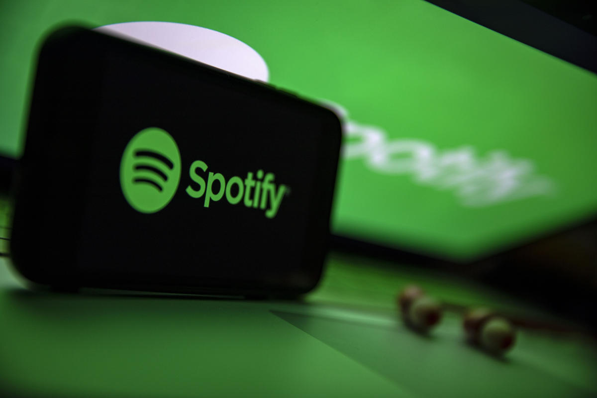 Spotify copia TikTok e Instagram com novo feed de músicas e podcasts