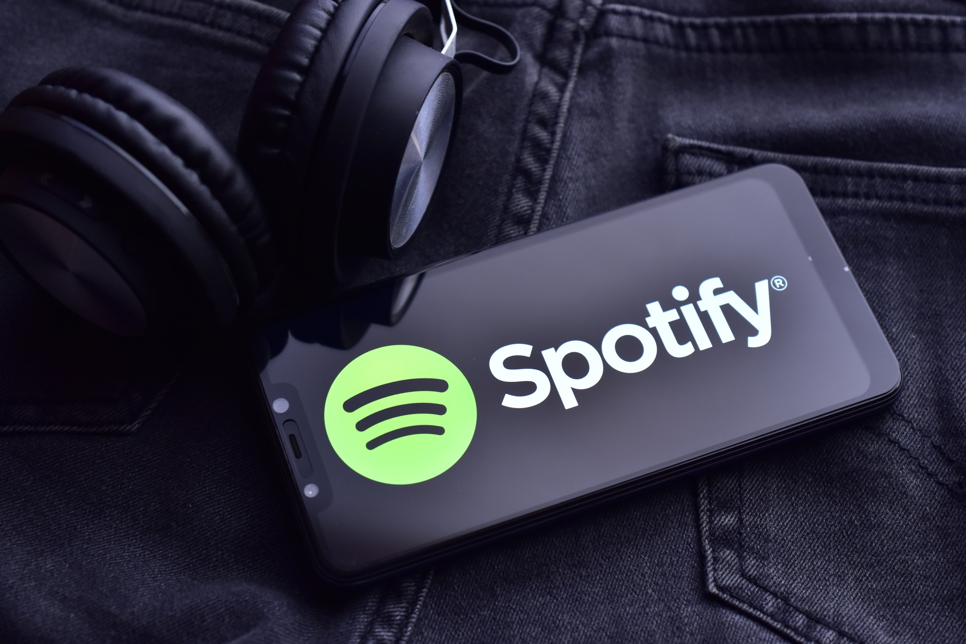 Spotify amplia liderança em streaming de áudio com mais de 515 milhões de usuários