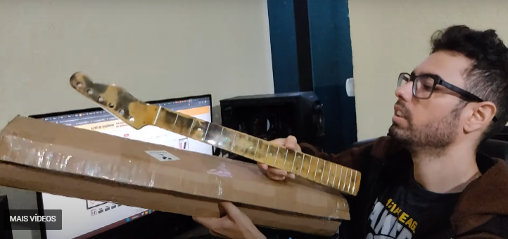 Brasileiro que recebeu braço de guitarra ao invés de placa de vídeo é reembolsado