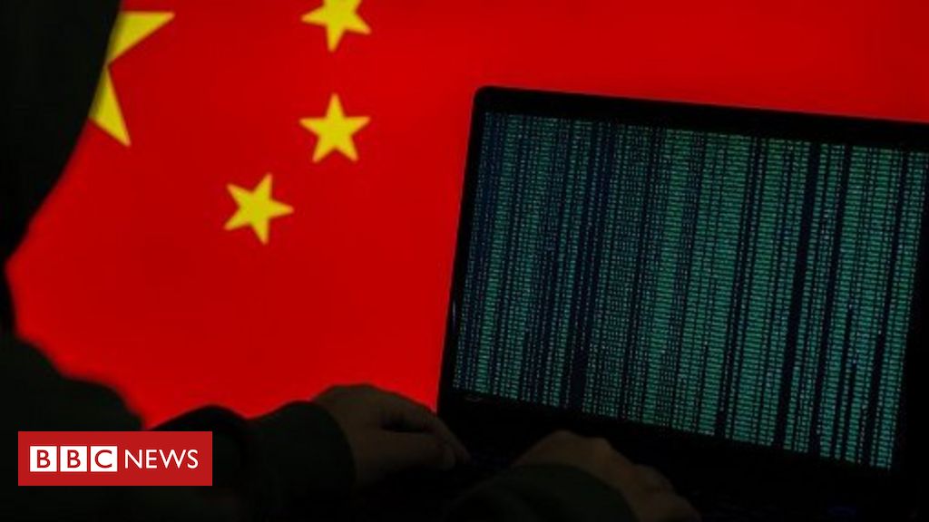 Ex-funcionário da Apple é acusado pelos EUA de roubar tecnologia e fugir para a China
