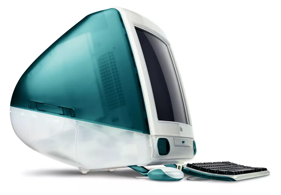 Esse é um PC gamer com o lendário gabinete do Apple PowerMac G3
